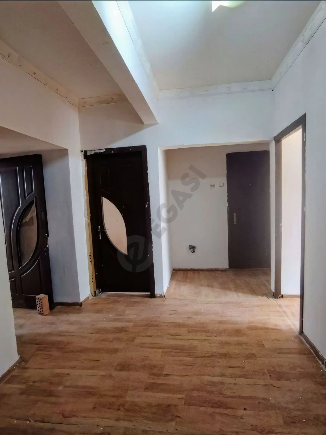 3-комн. 84 м² Метро O'zgarish (2 Bekat), Сергели 5 - Cover Photo