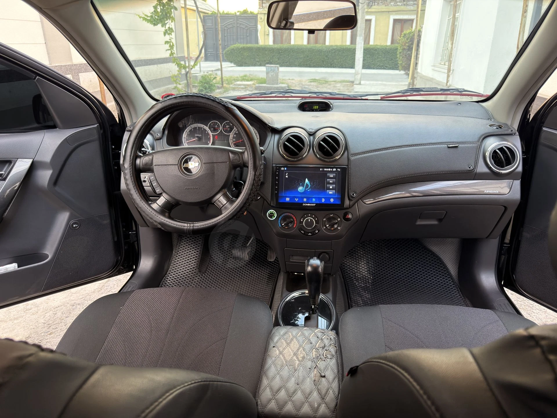 Image 4