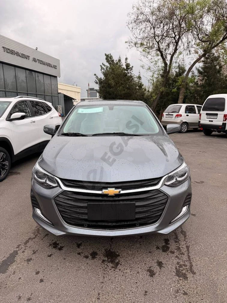 Chevrolet Onix, 2026 - Cover Photo