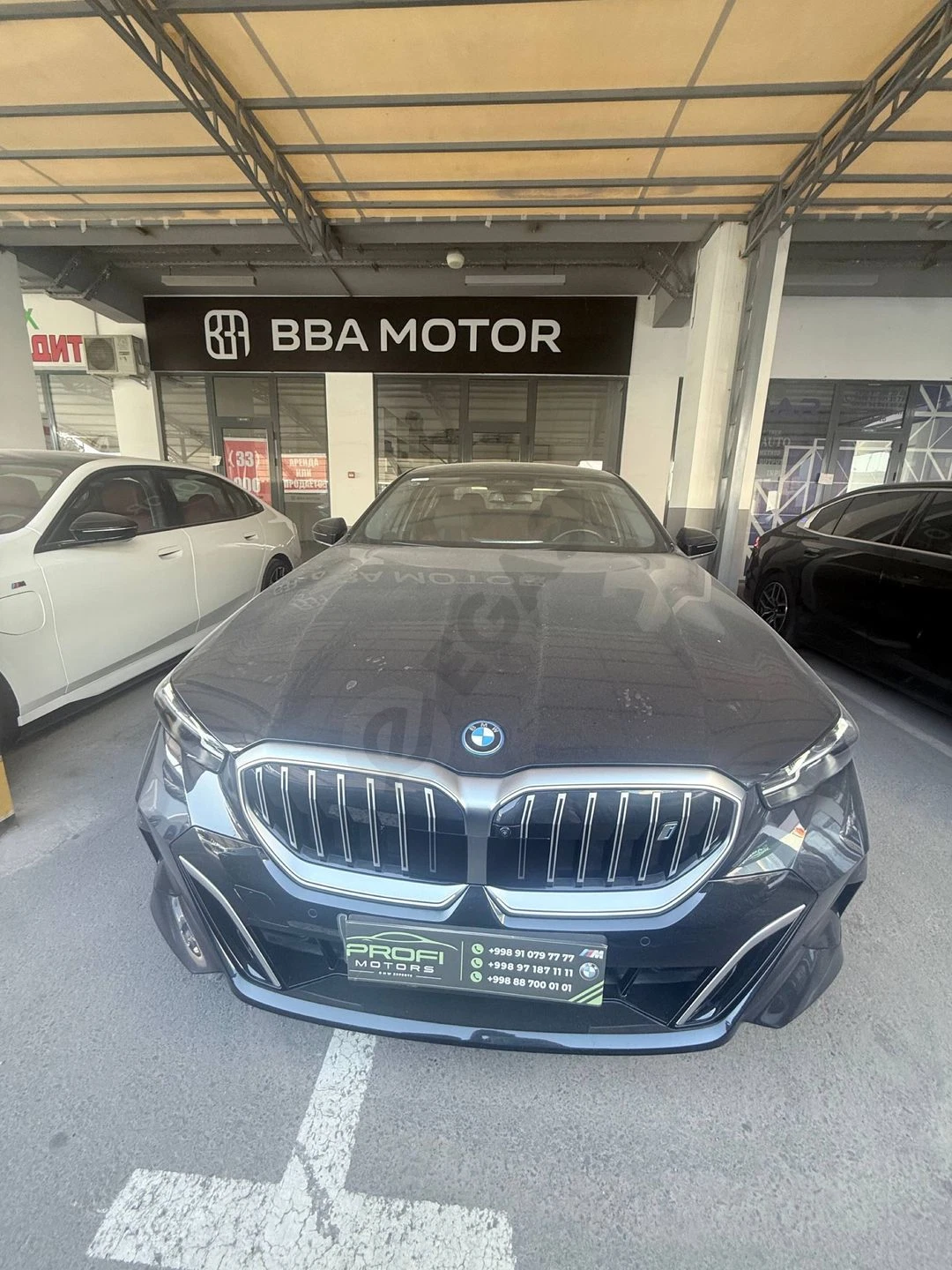 BMW i5 40L M Paket 2025 yil - Cover Photo