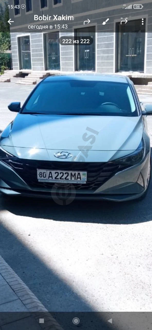 Hyundai Elantra. - Cover Photo