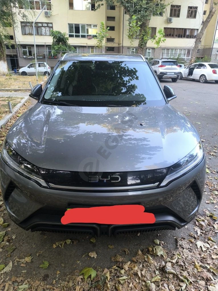 BYD Yuan up flagship full pozitsiyasi 2025 iyunda salondan olganman - Cover Photo