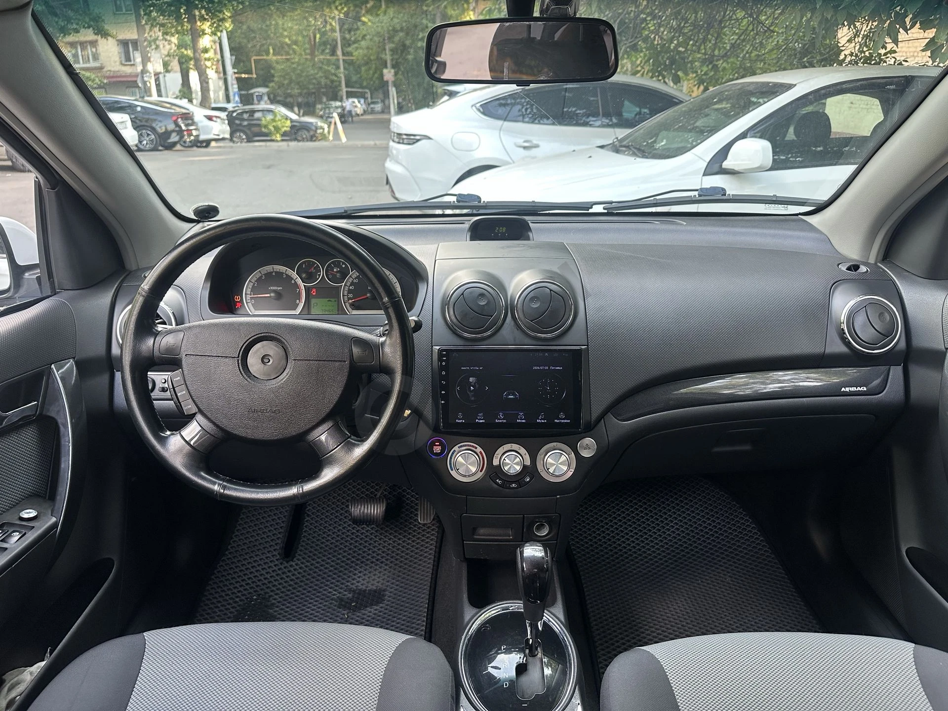 Image 4