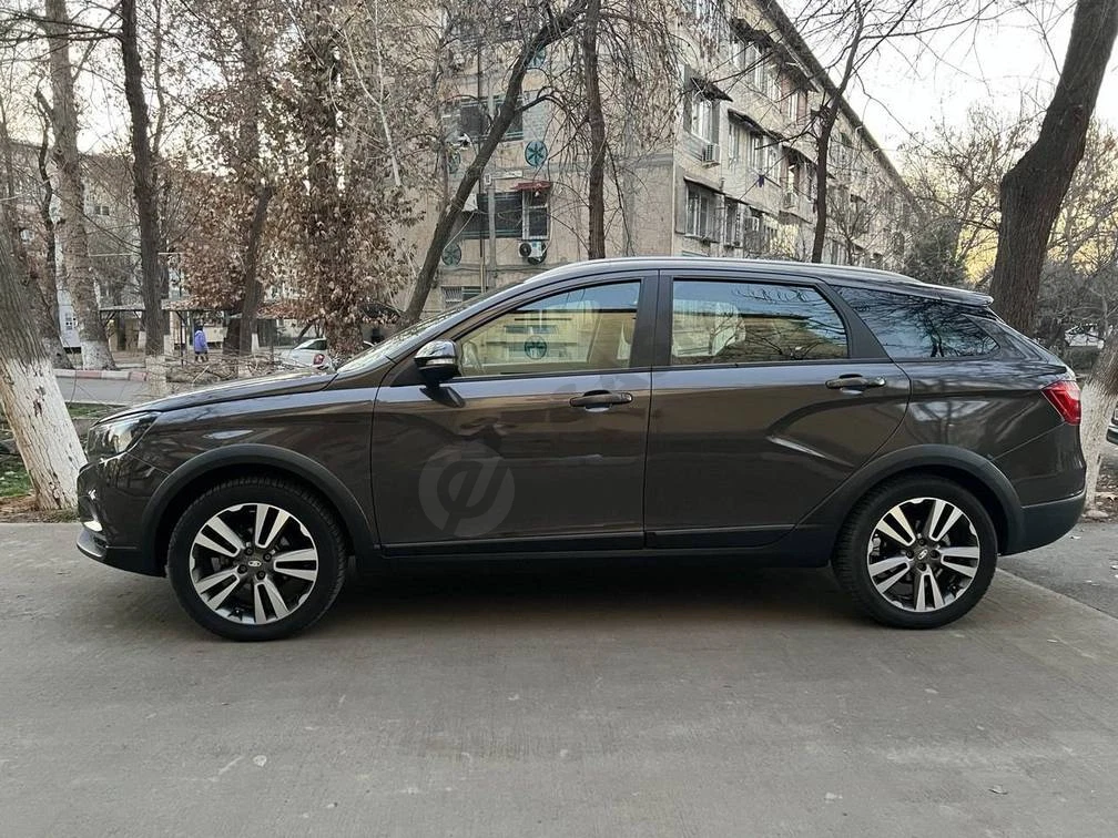 Lada Vesta, 2019 - Cover Photo