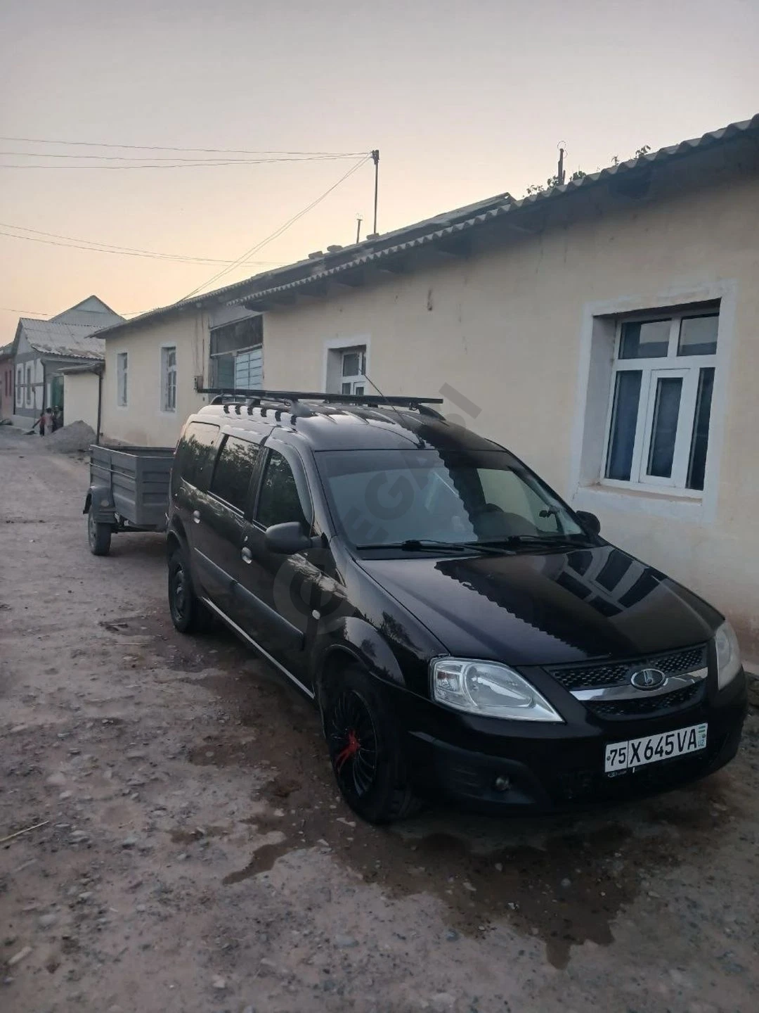 Lada Largus 2017 - Cover Photo