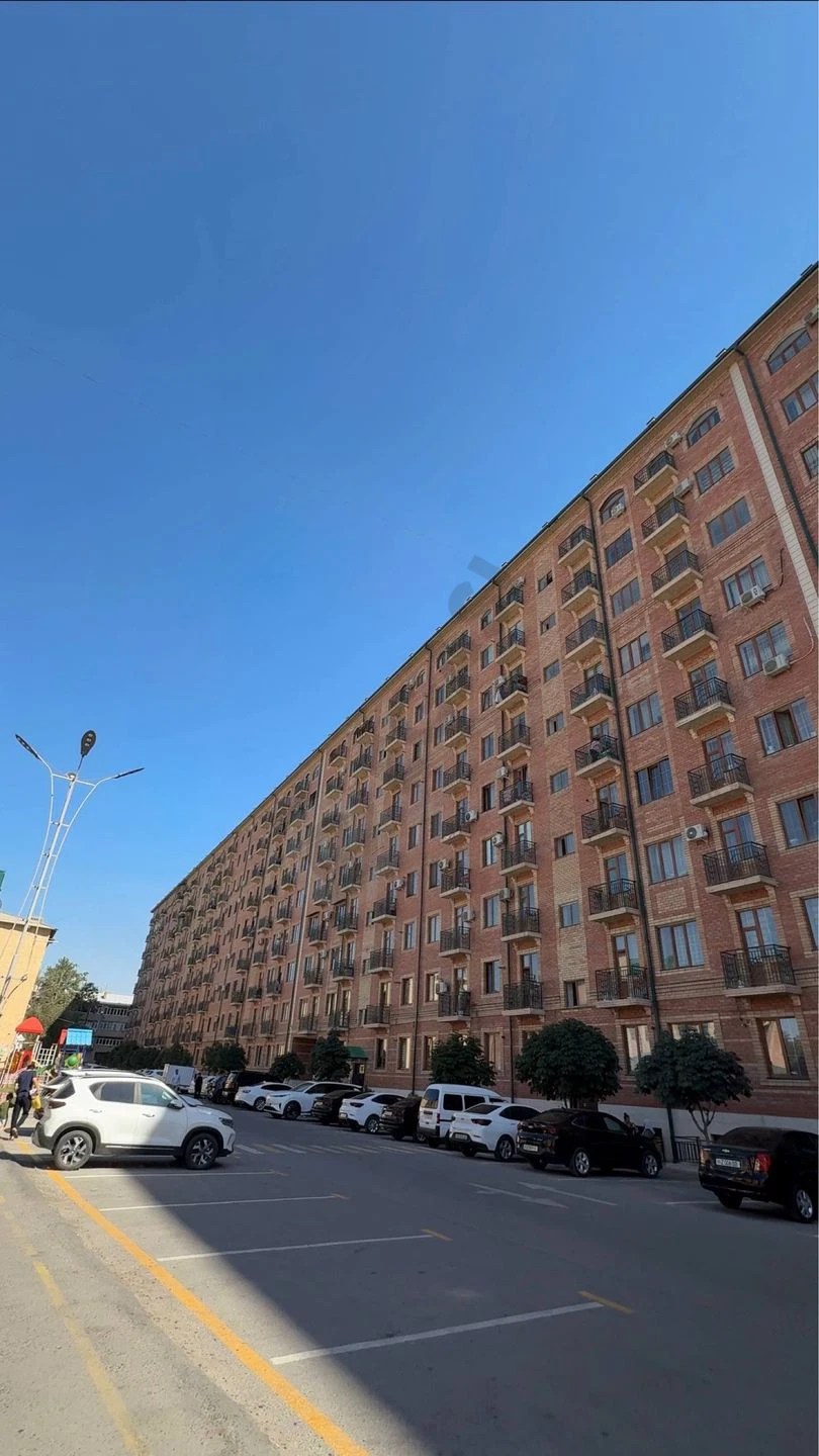 Вокзал Титаник Кизил Дом 85 квадрат 3 хоналик Навастройка сотилади - Cover Photo