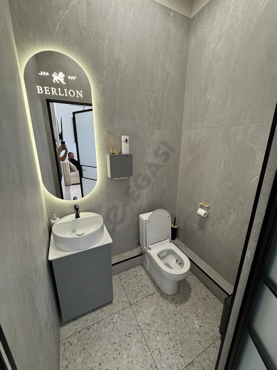 Image 5