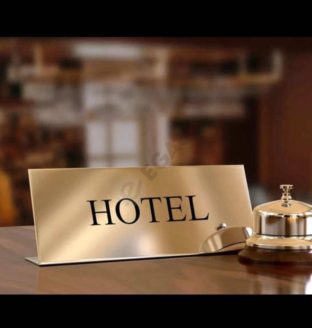 Bez zaks hostell - Cover Photo