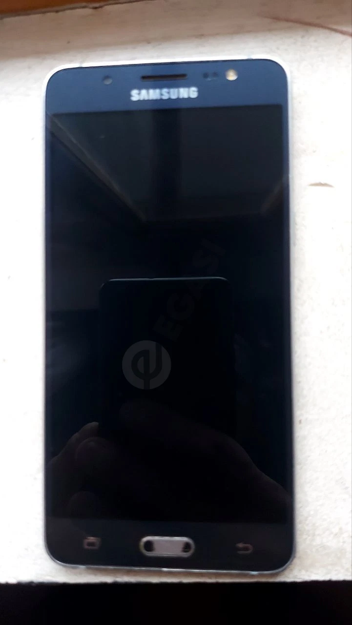 Advertisement - Cover Photo