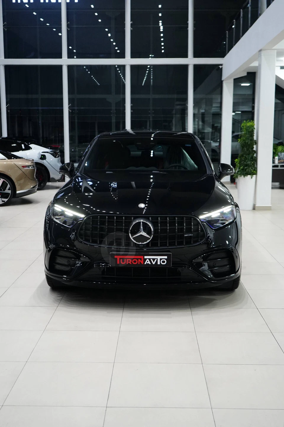 Mercedes-Benz GLC43 AMG 2026 - Cover Photo
