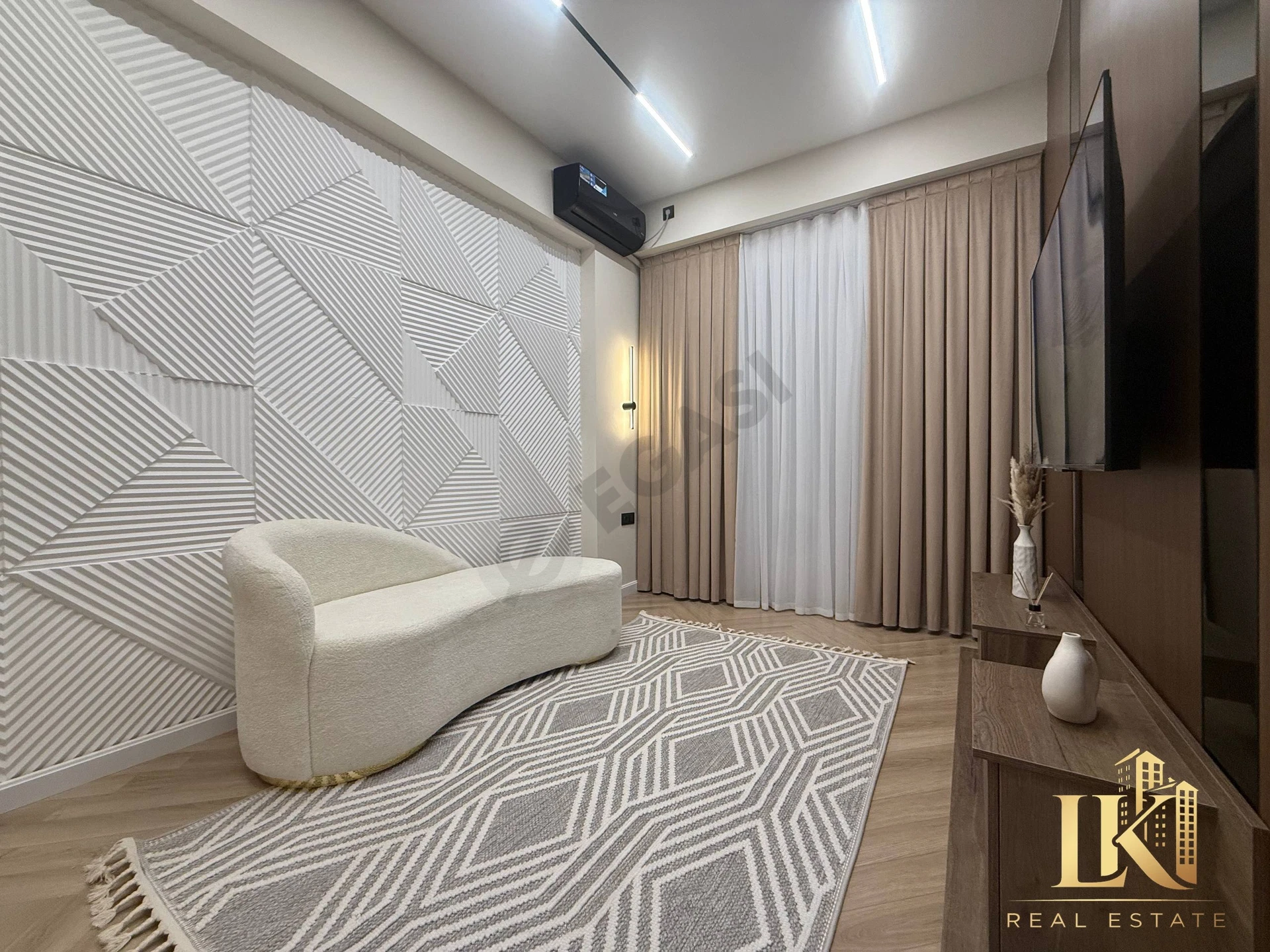 Квартира в ЖК Poytaxt Residence, 2 комнаты, 44 м² - Cover Photo
