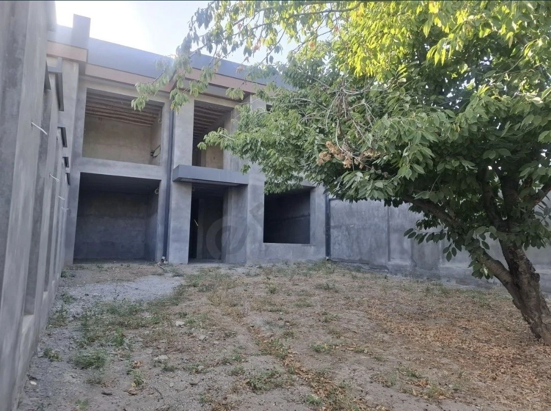 Oqtoshda tayyor karopka dacha sotiladi - Cover Photo