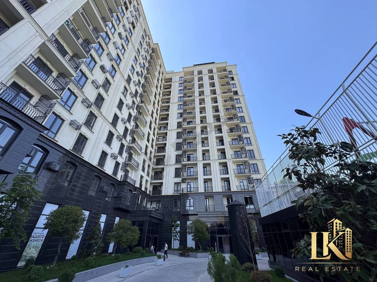Квартира-студия в ЖК Shoshkent, 3 комнаты, 71 м² - Cover Photo