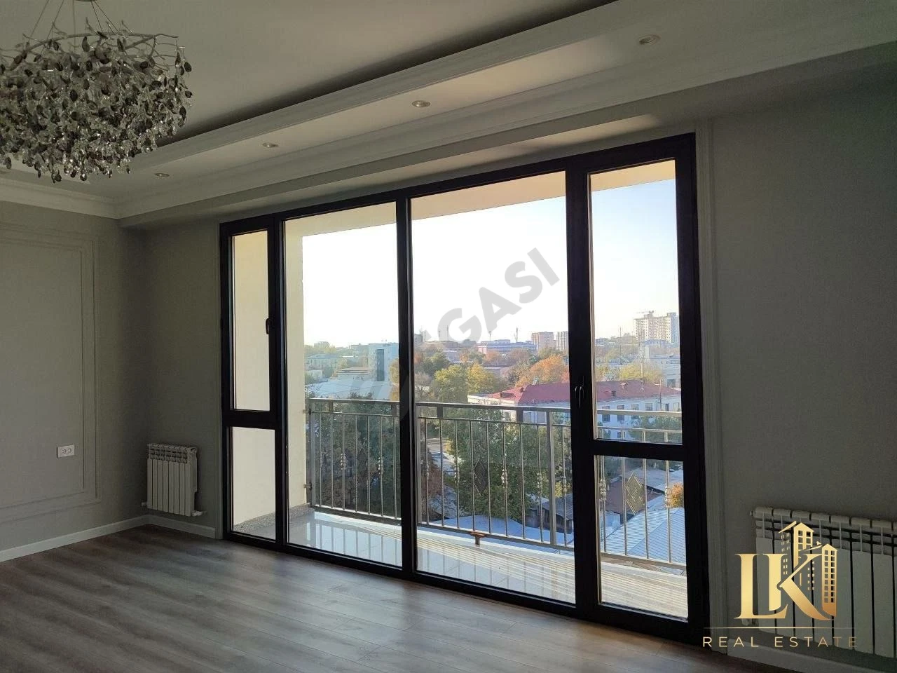 3-комнатная квартира 80 м² евроремонт - Cover Photo
