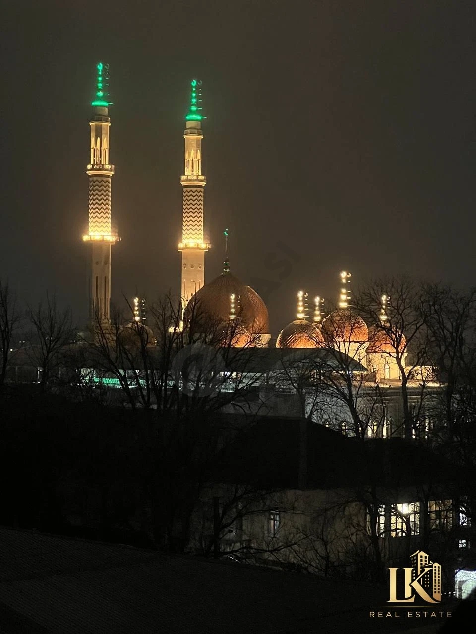 7-комнатная квартира в Яккасарайском районе - Cover Photo
