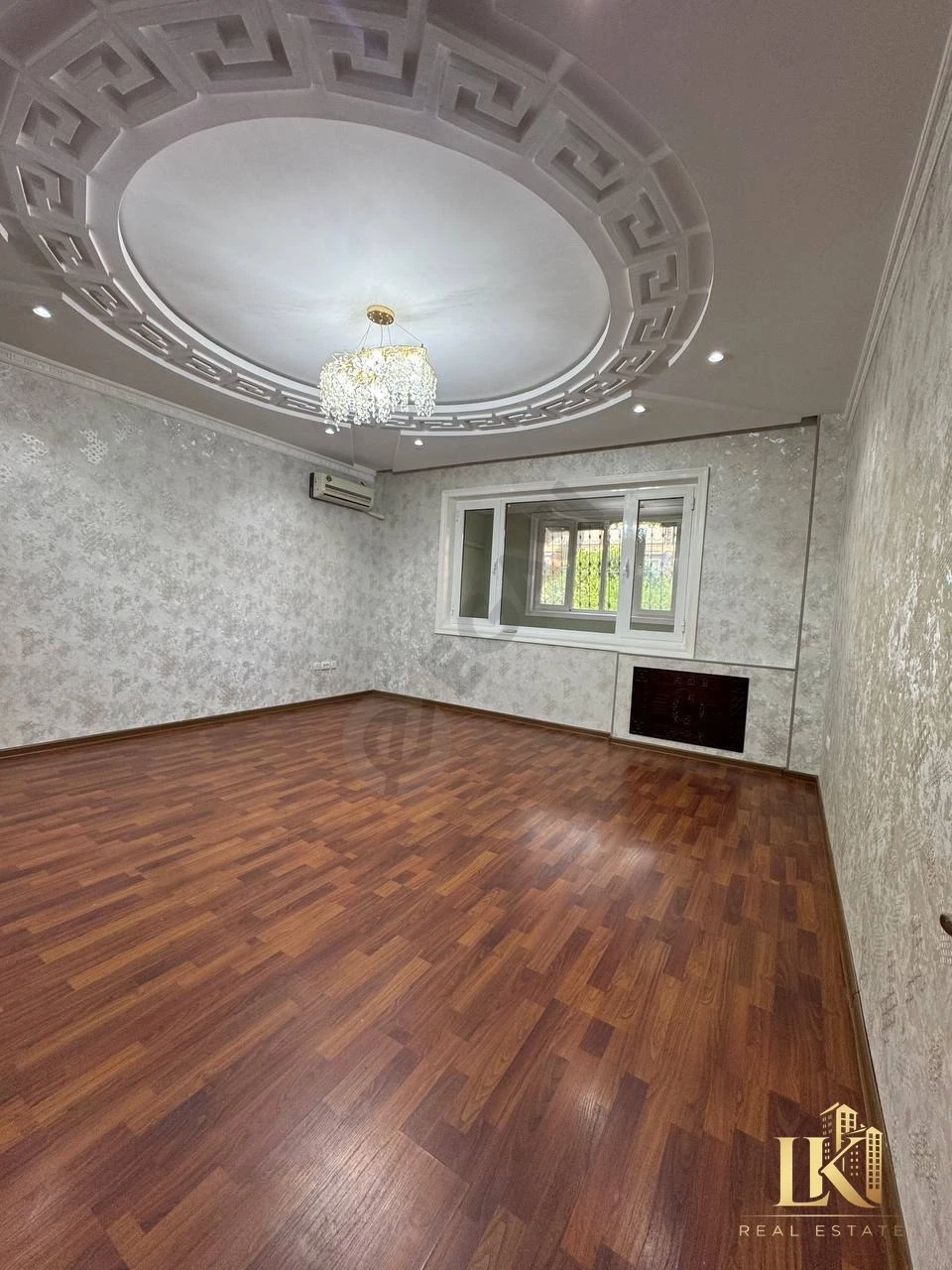 2-комнатная квартира 70 м² с ремонтом, Алмазарский район - Cover Photo