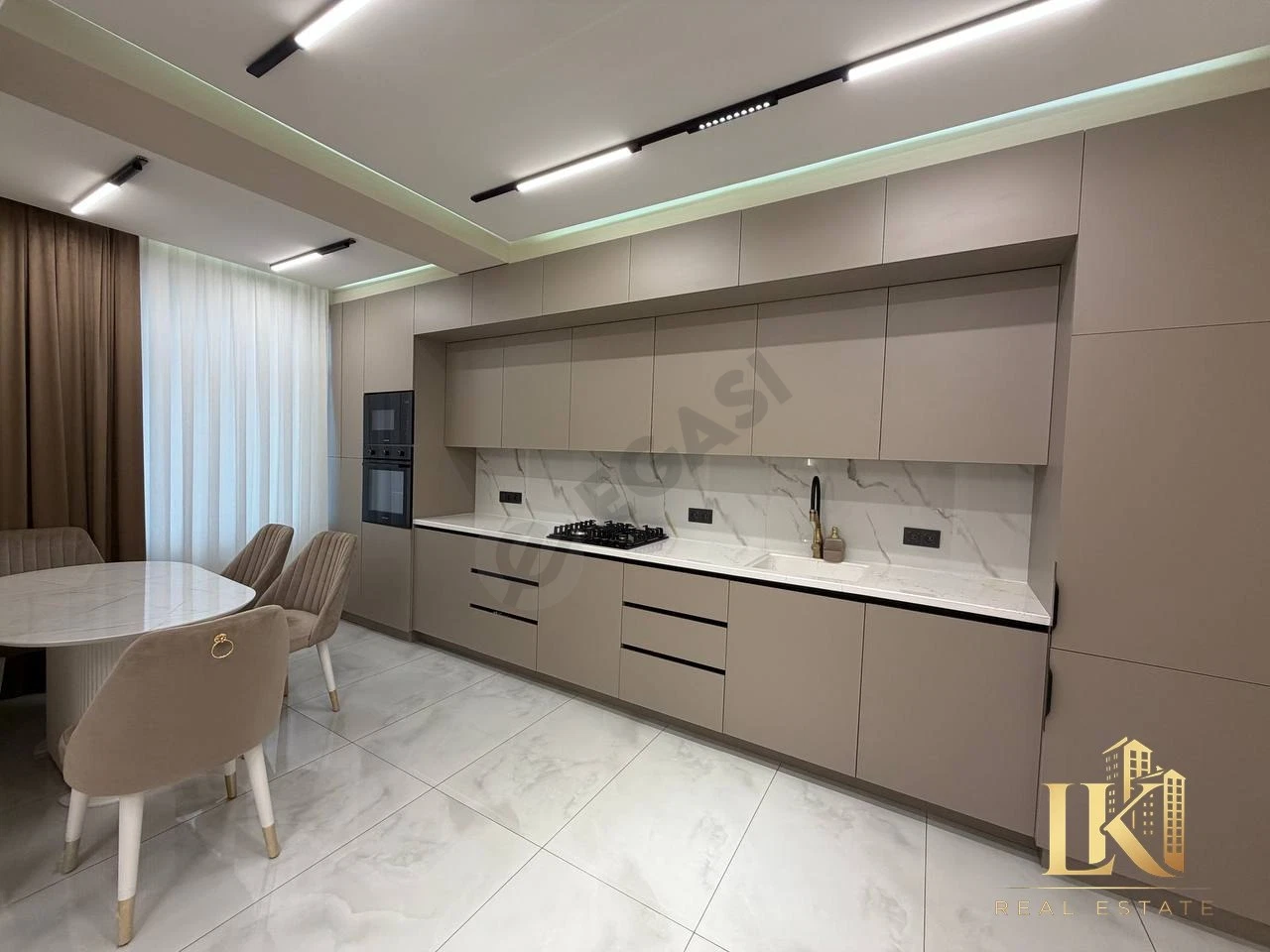 Квартира в ЖК Parkent Plaza, 3 комнаты, 89 м² - Cover Photo