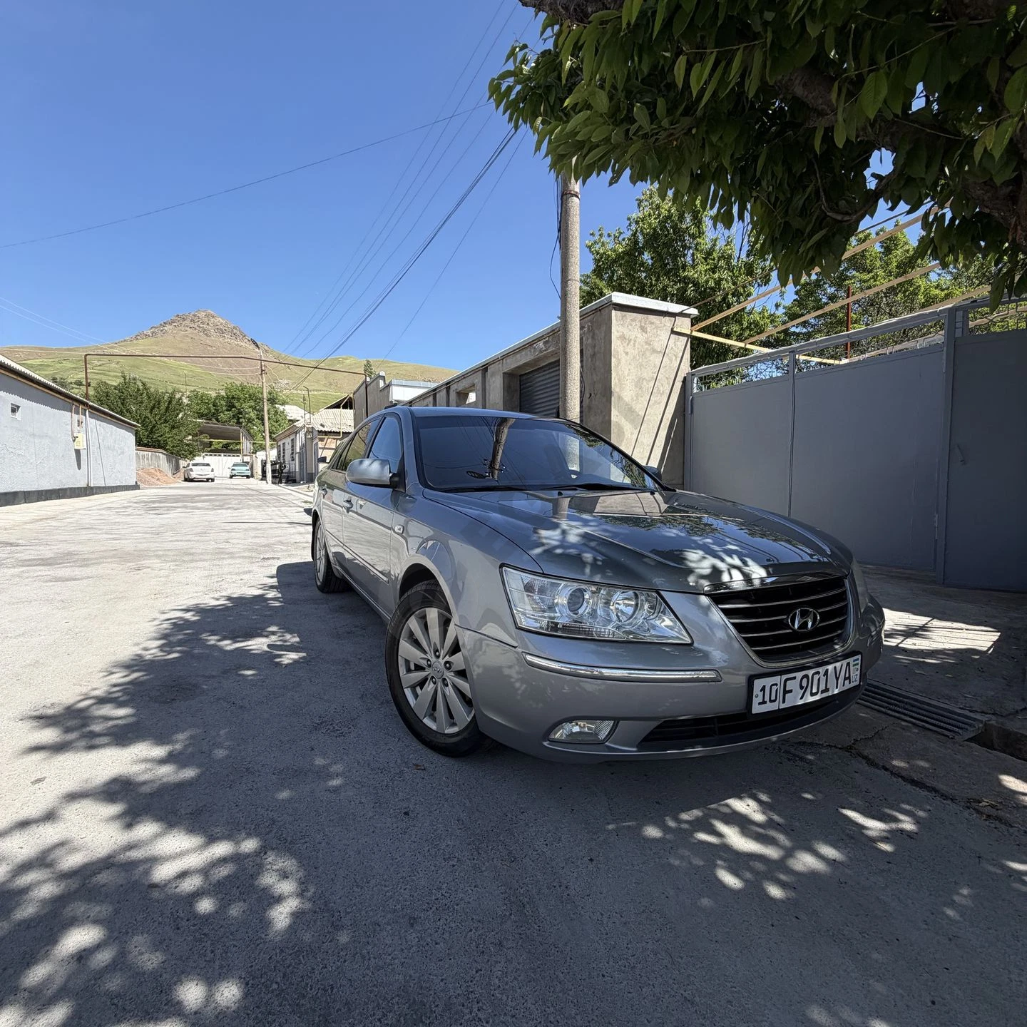 Hyundai Sonata nf 2009 2.0litr - Cover Photo