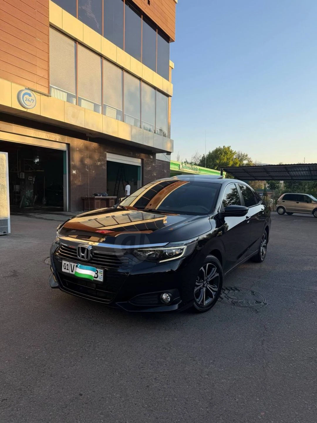 Honda Crider Full. Tozza - Cover Photo