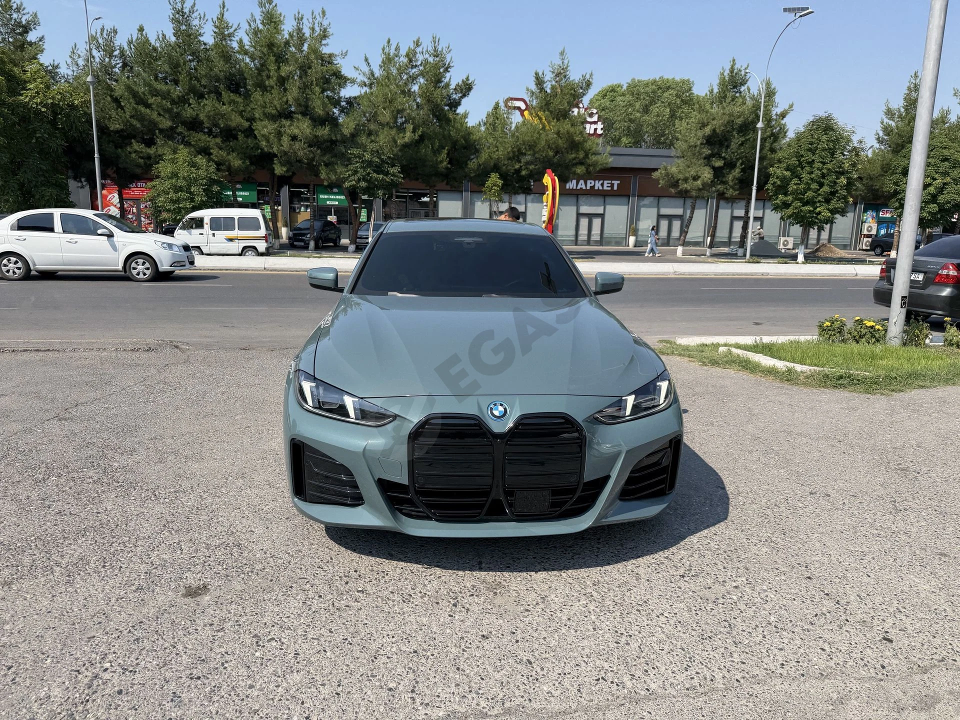 Bmw i4 edrive40 2025 моделный ряд рестайлинг - Cover Photo