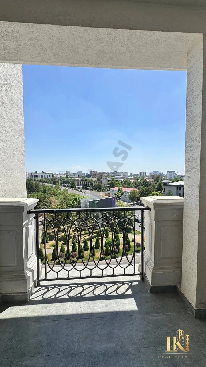 Квартира в ЖК METROPOL, 2 комнаты, 68 м² - Cover Photo
