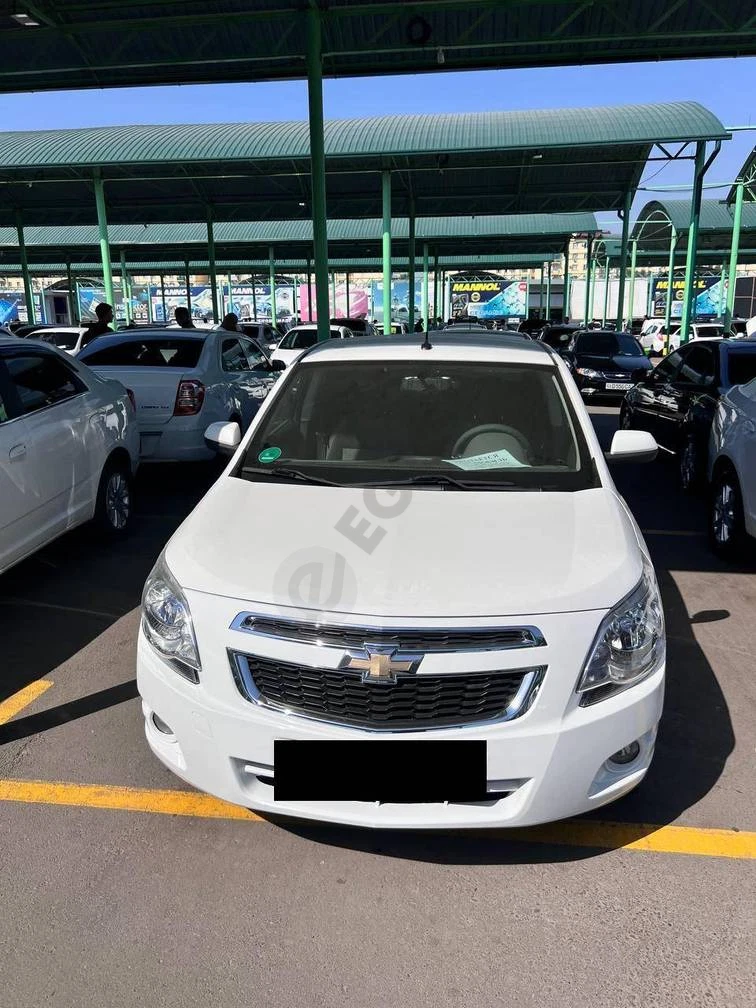 Chevrolet Cobalt, 2014 - Cover Photo