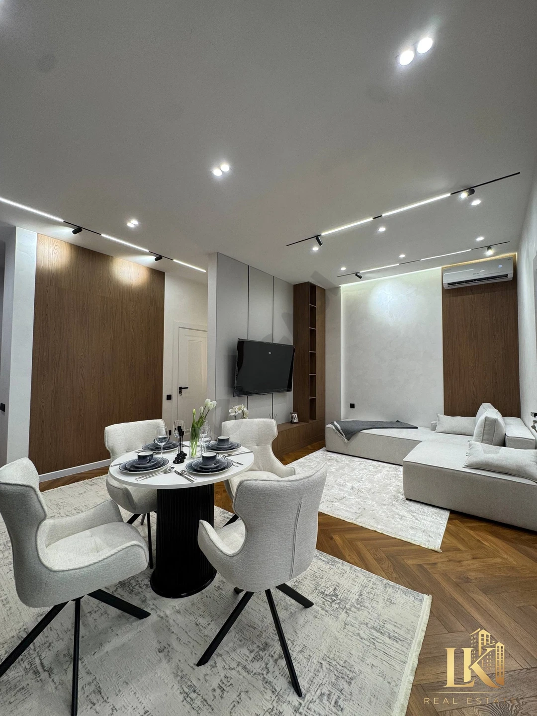 2-комнатная квартира в ЖК Darhan Avenue, 50 м² - Cover Photo