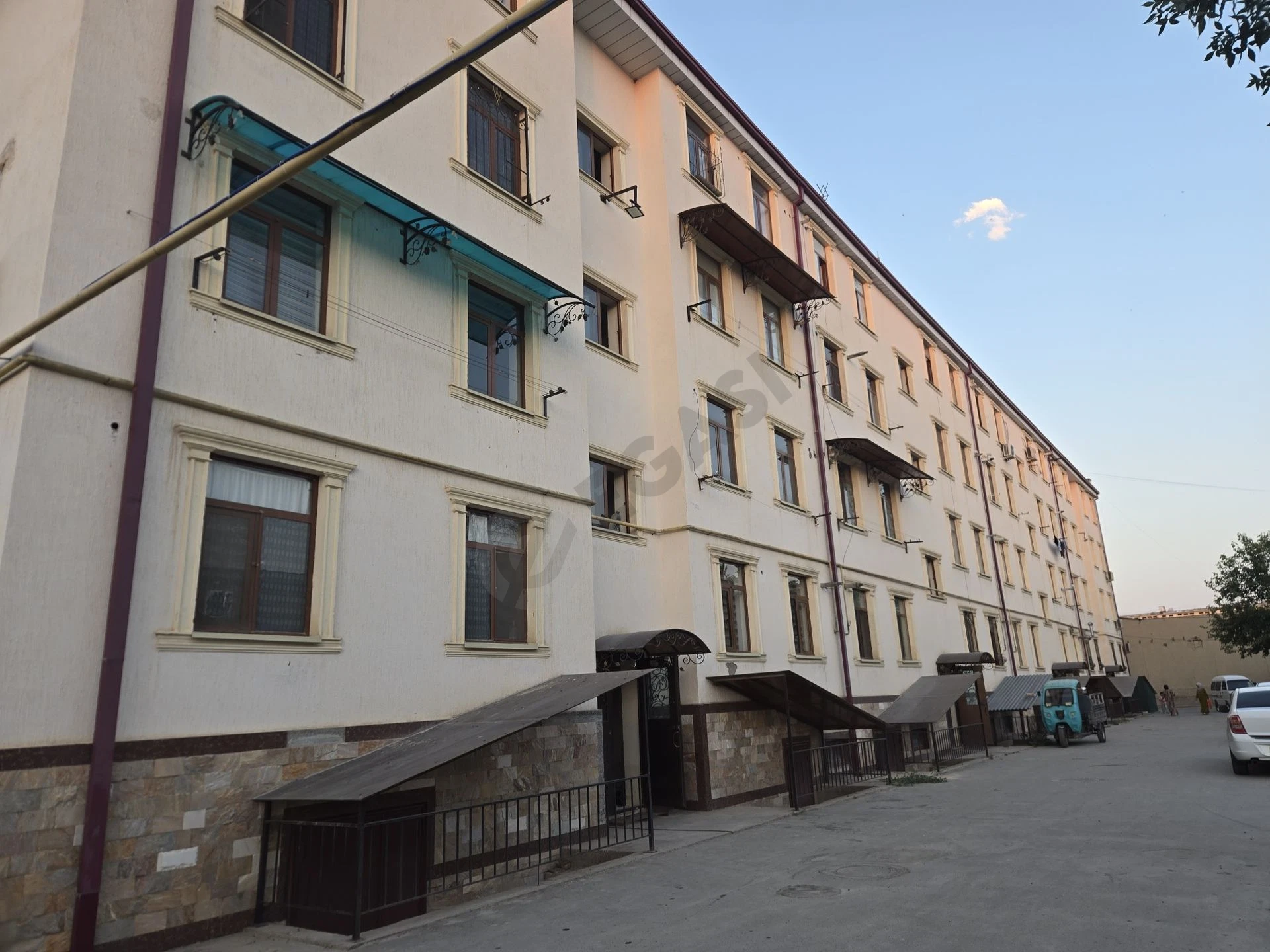 Image 3