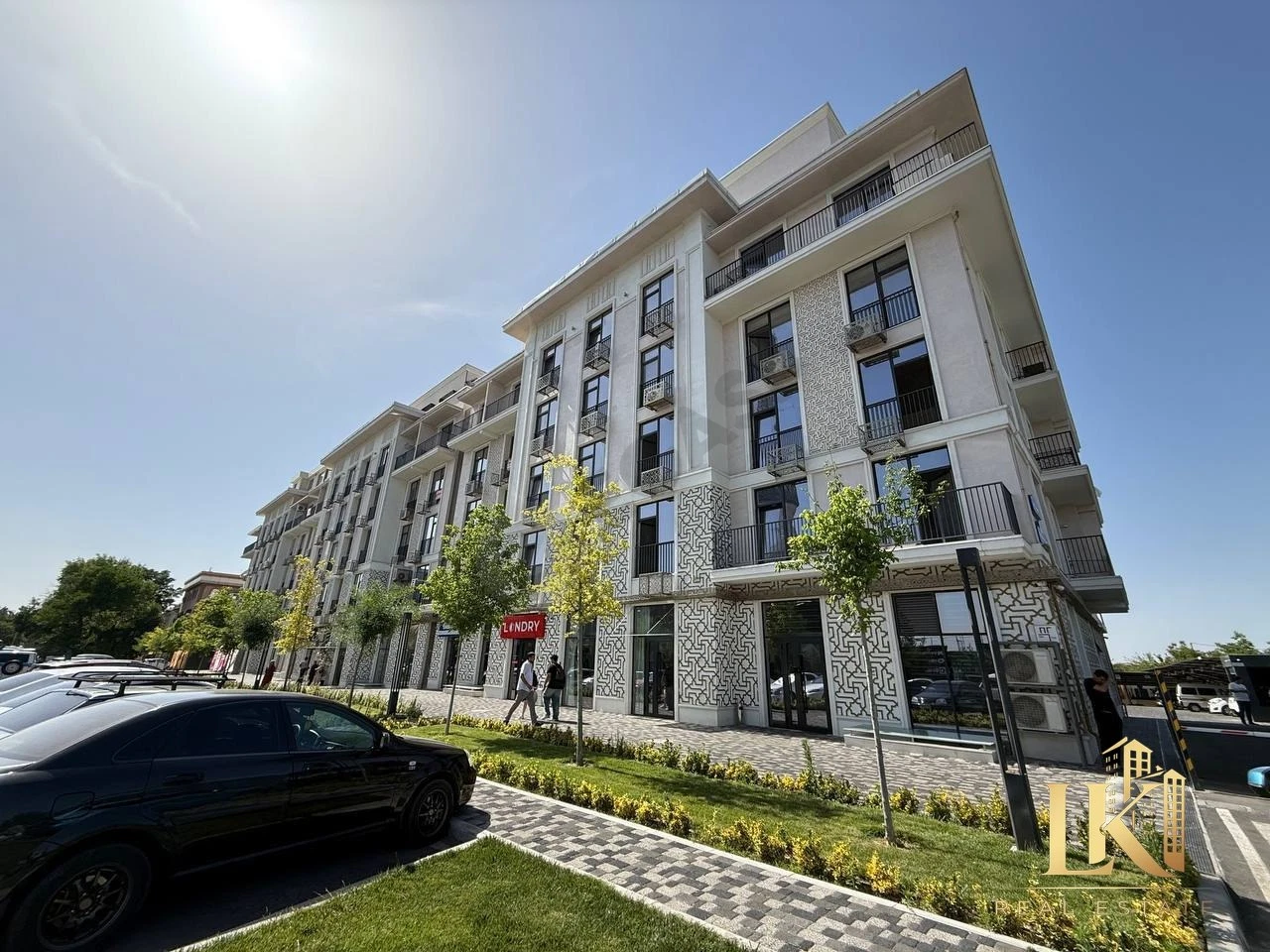3-комнатная квартира в ЖК HAYOT, Юнусабадский район - Cover Photo