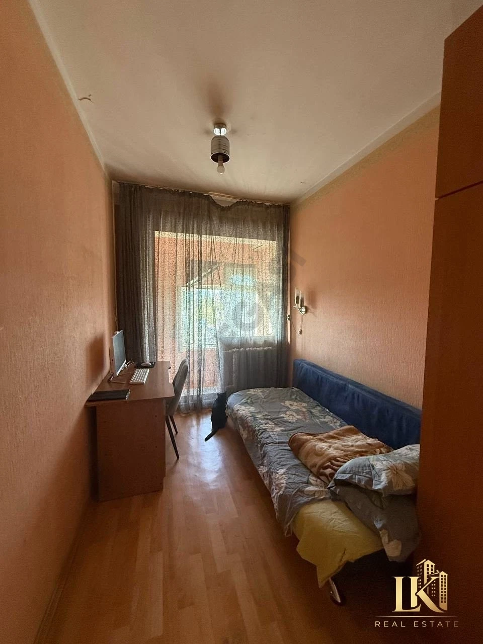 Image 7