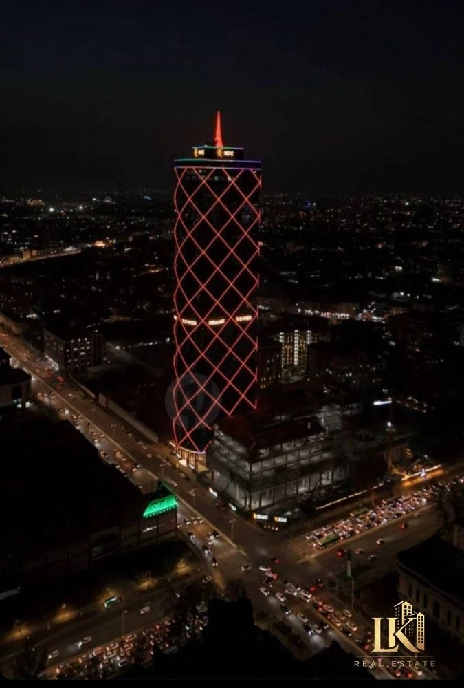 Квартира в ЖК Piramit Tower, 2 комнаты, 23/48 этаж - Cover Photo
