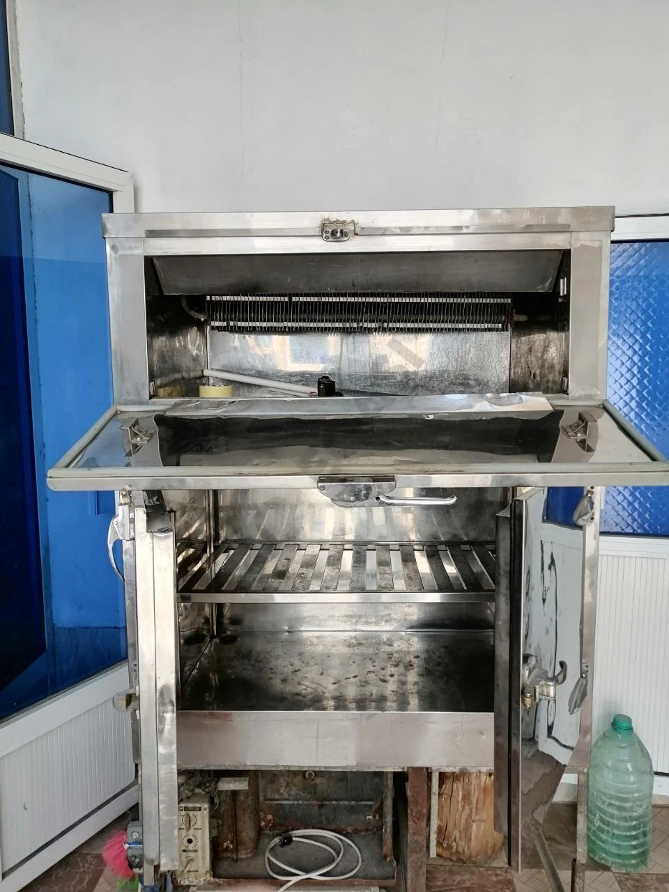 Image 4