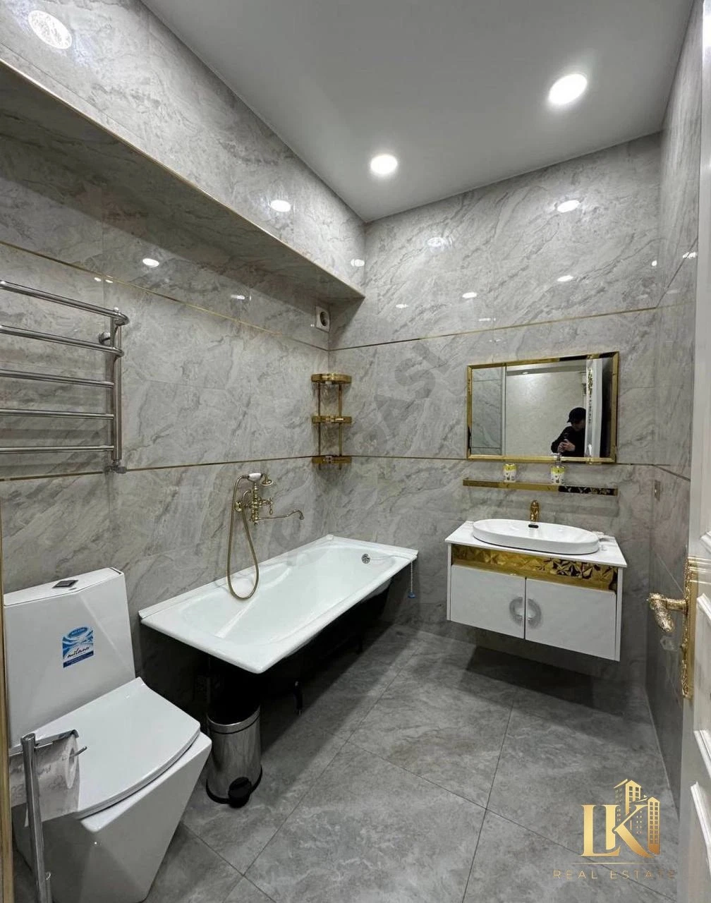 Image 7