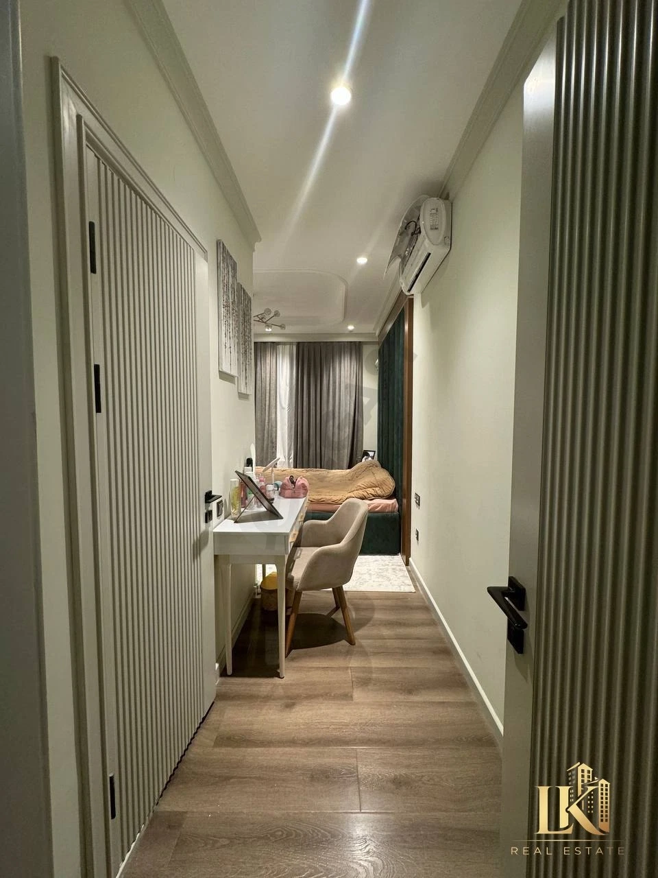 Image 8