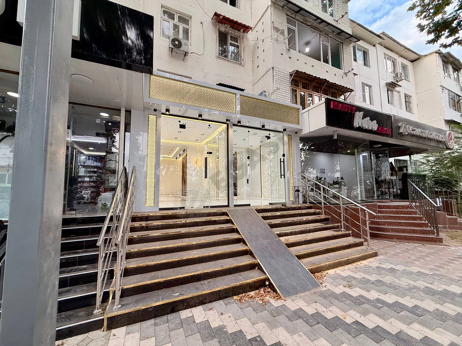 Commercial property Yunusabad - Cover Photo