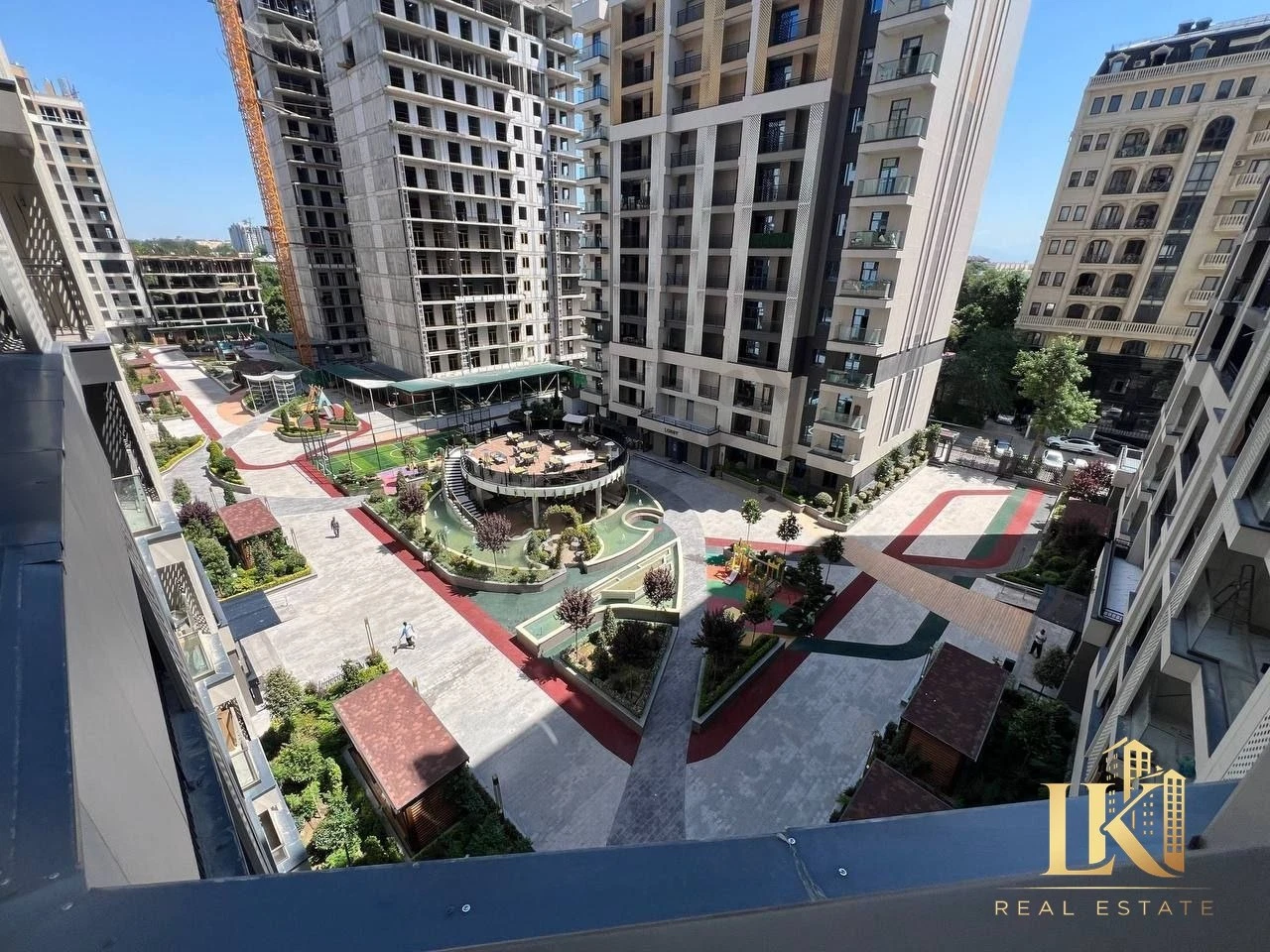 2-комнатная квартира в ЖК Imperial Club City, 40 м² - Cover Photo