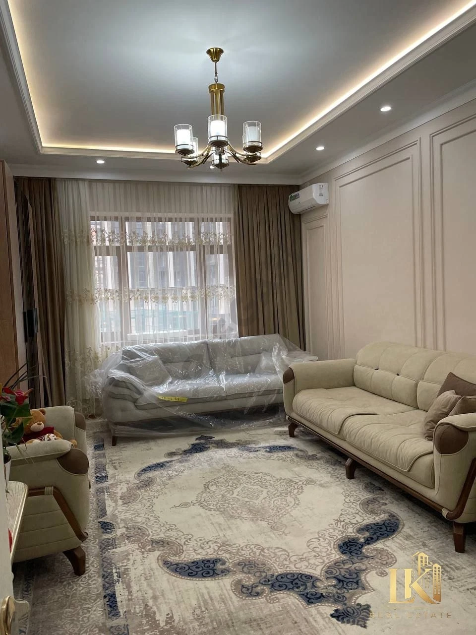 3-комнатная квартира в ЖК Dream House, 90 м² - Cover Photo