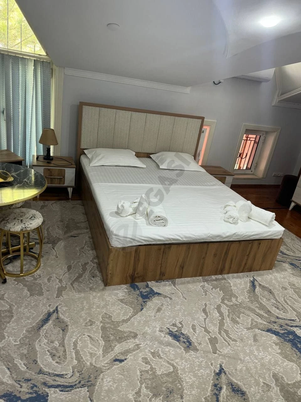Квартира;Hotel Без Загса - Cover Photo