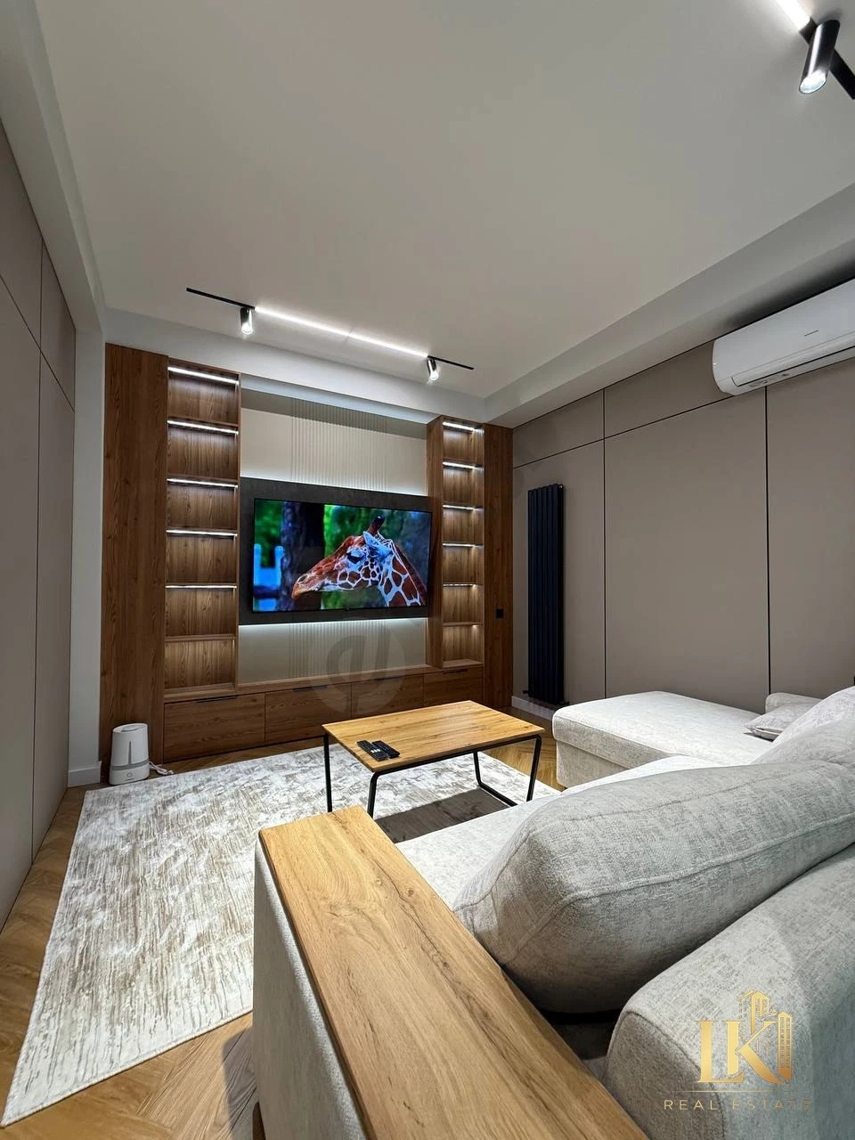 Квартира 2/1 в ЖК Kox-Ota, 57 м², евроремонт - Cover Photo