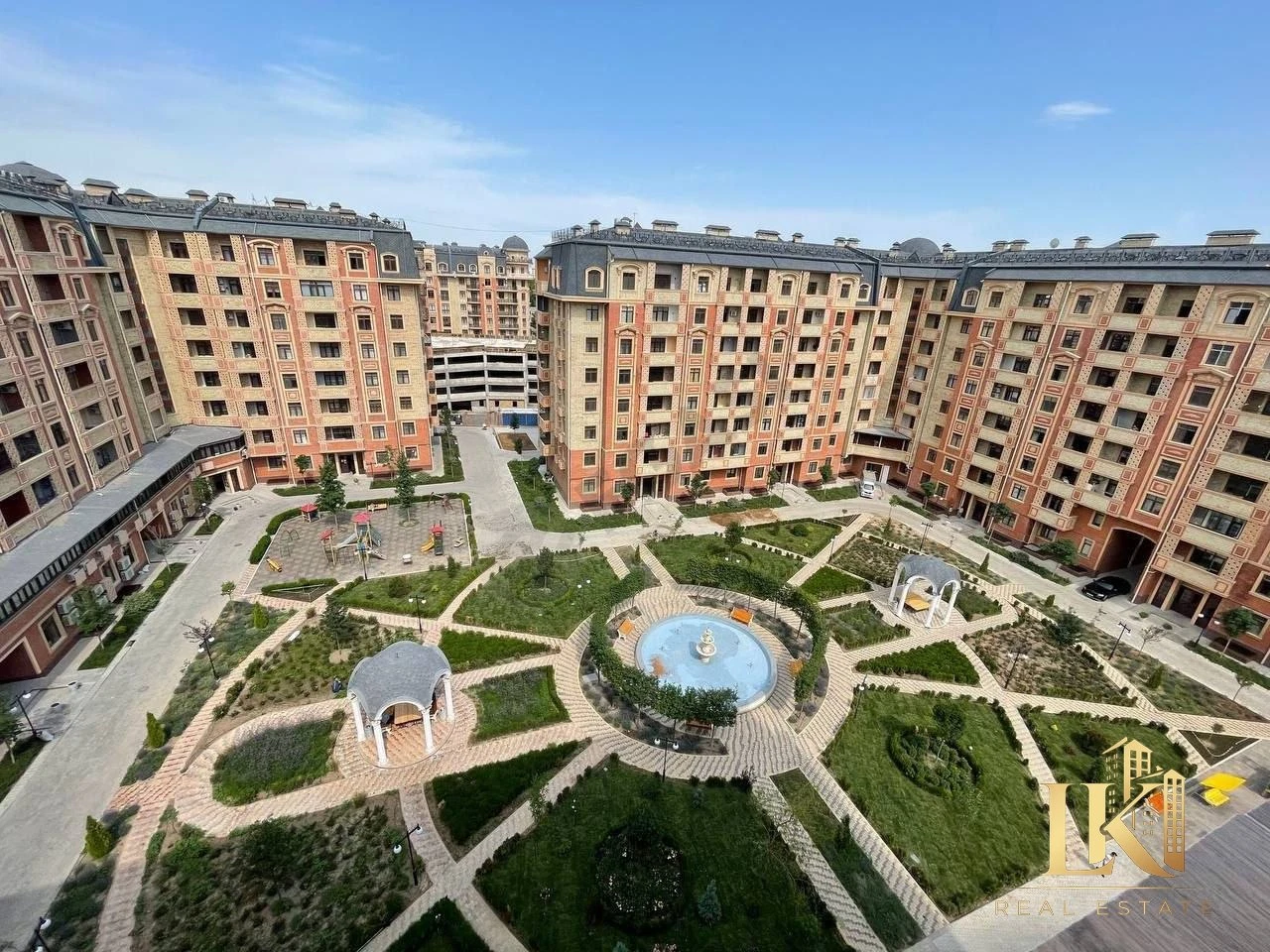 Дуплекс в ЖК Parisien, 5 комнат, 175 м² - Cover Photo