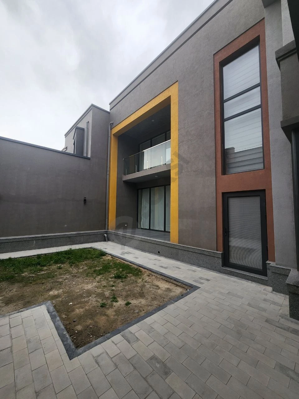 Image 8