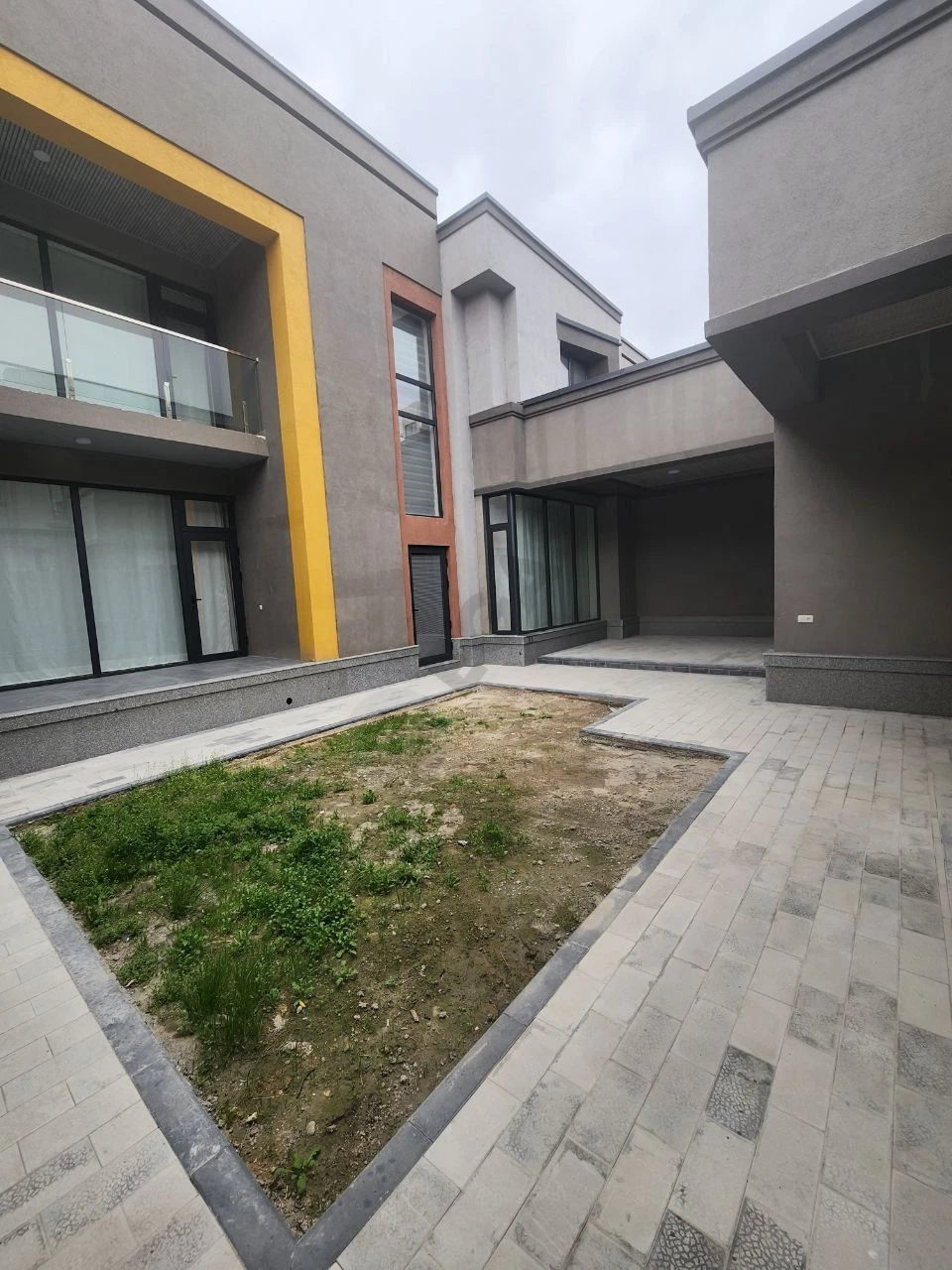 Image 11