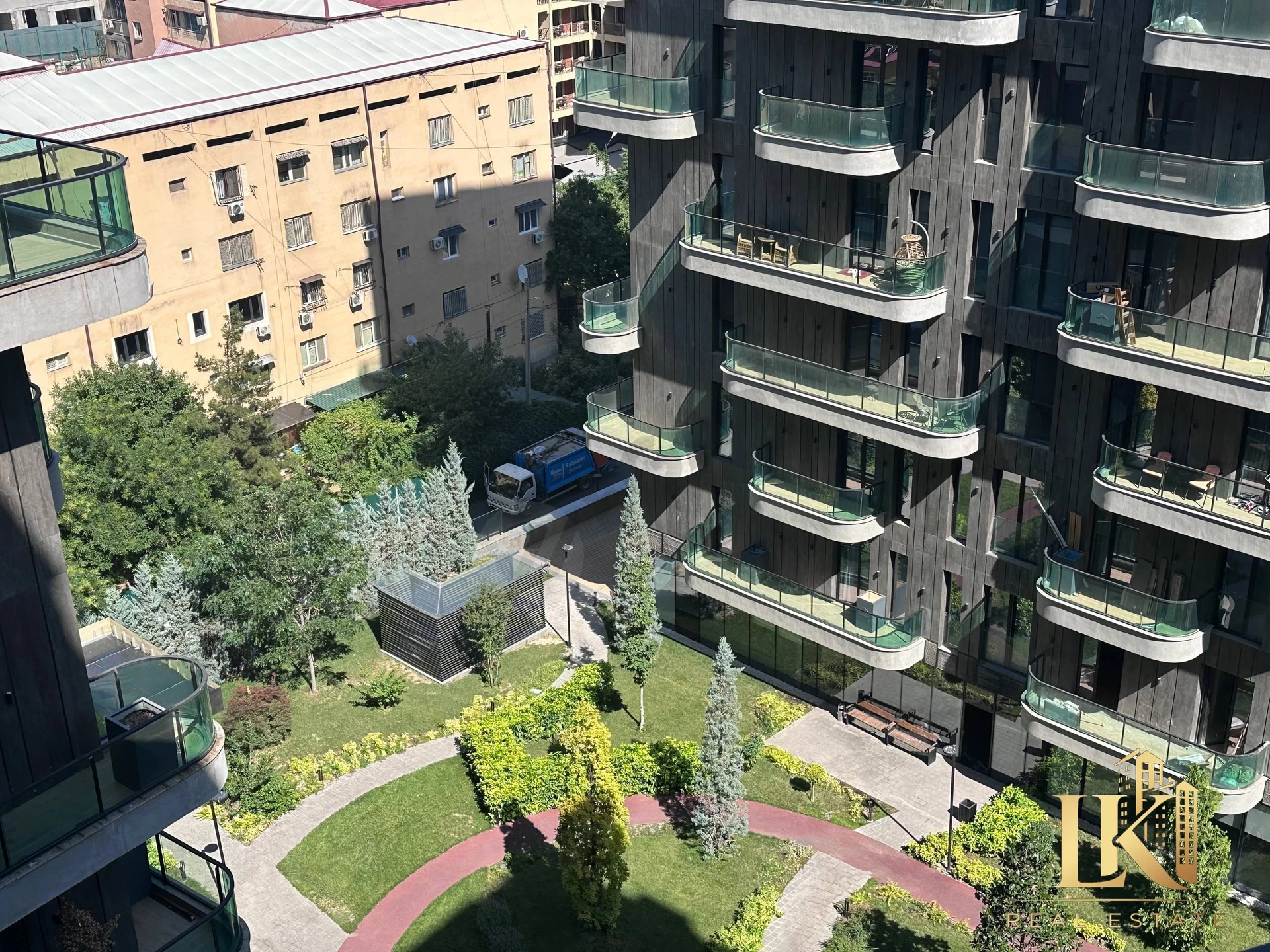 2-комнатная квартира в ЖК PARKWOOD, Мирабадский район - Cover Photo