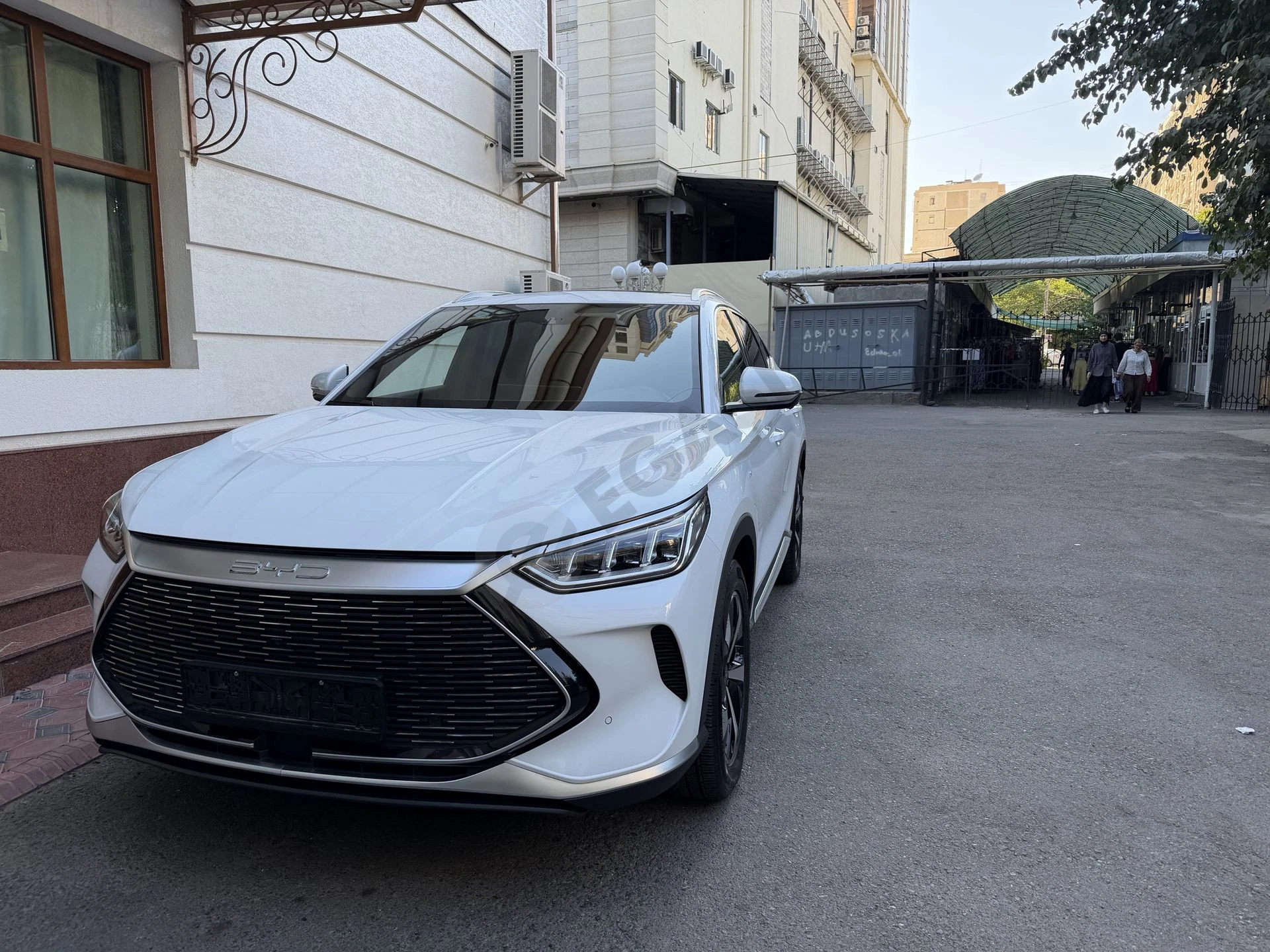 Song Plus Гибрид AWD - Cover Photo