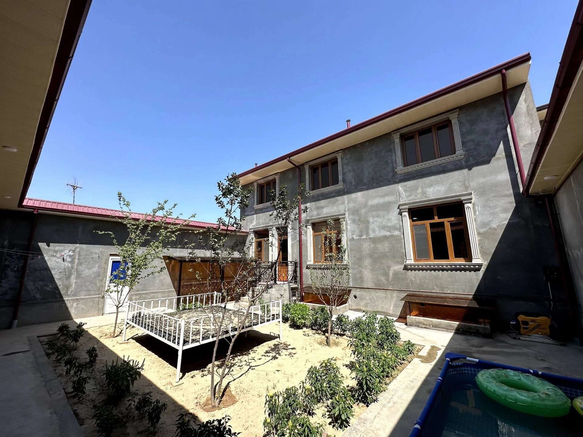 Image 4