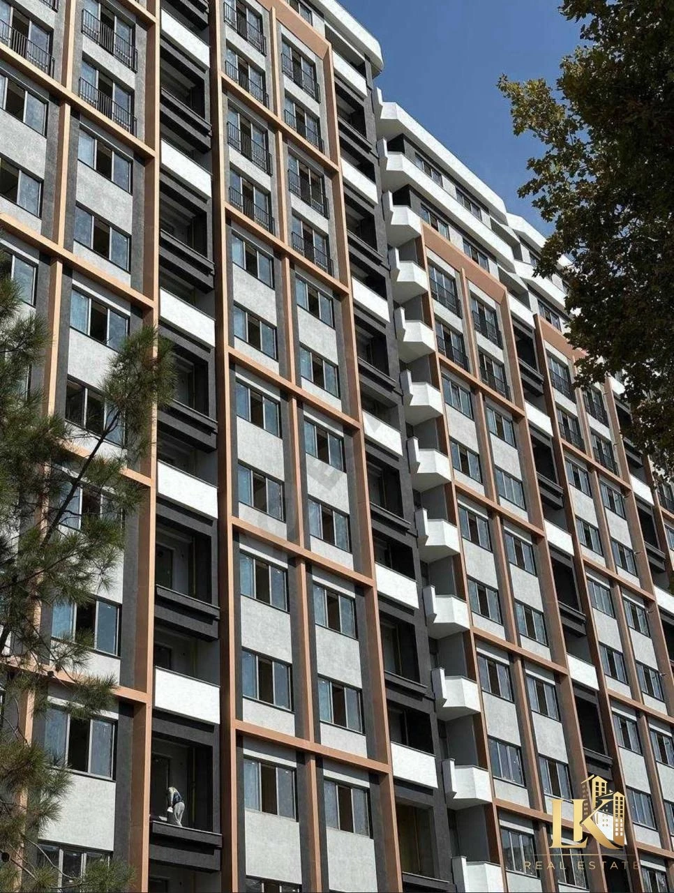 2-комнатная квартира в ЖК Bobur Residence - Cover Photo