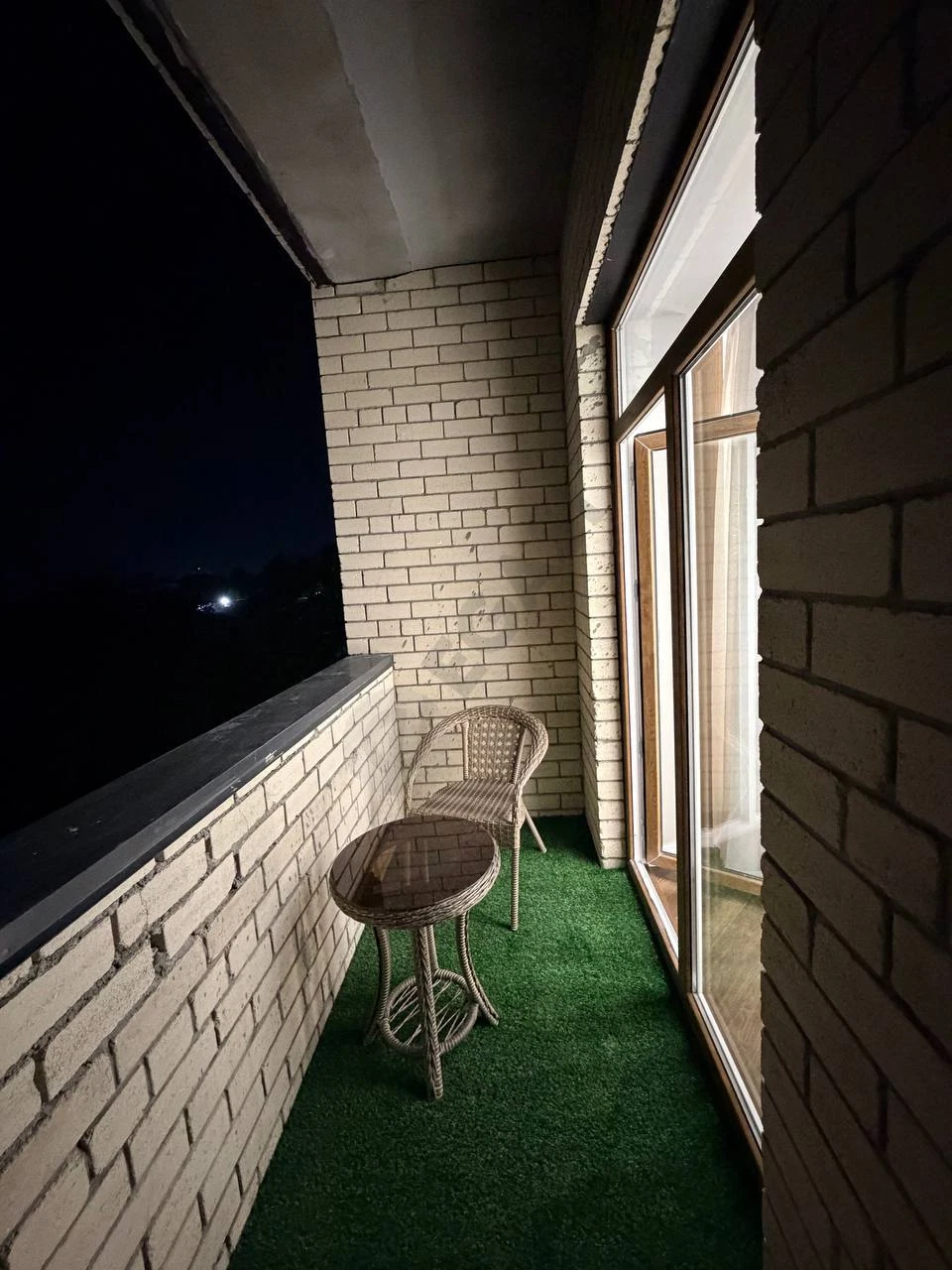 Image 7
