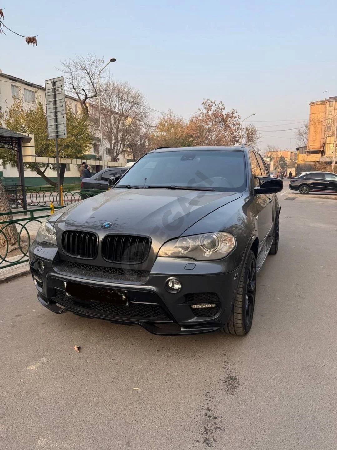 BMW X5 50i 2011yil - Cover Photo
