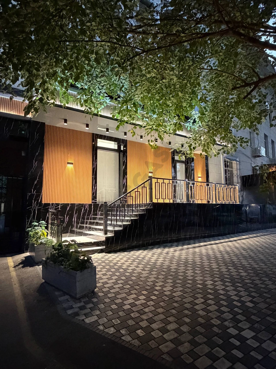Офис 102 м2 Мирзо-Улугбекский р-н - Cover Photo