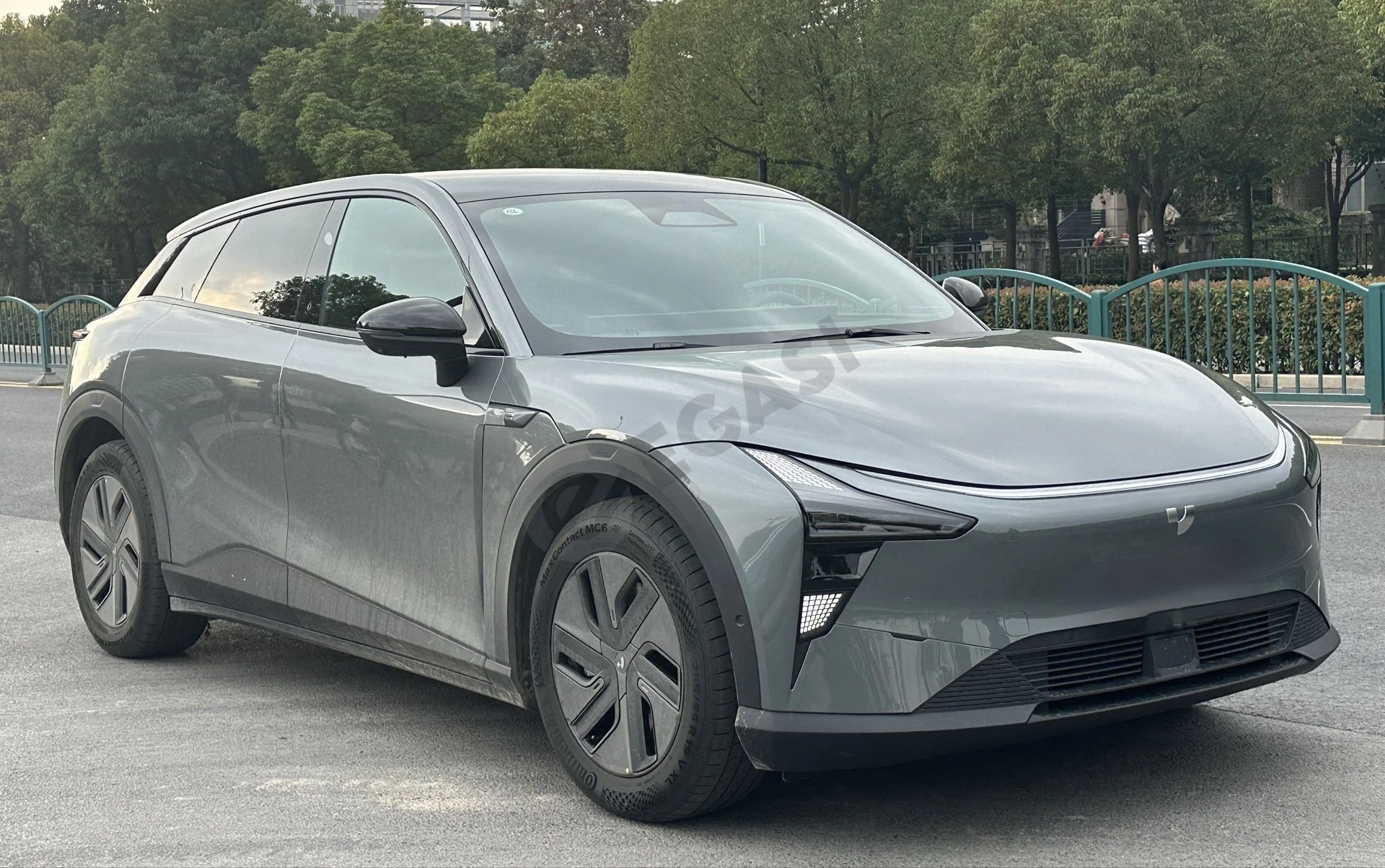 Geely Robocar 01 в наличии электромобиль - Cover Photo